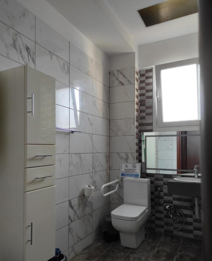 Shower 4, Vosinakis House in Volos, Thessaly
