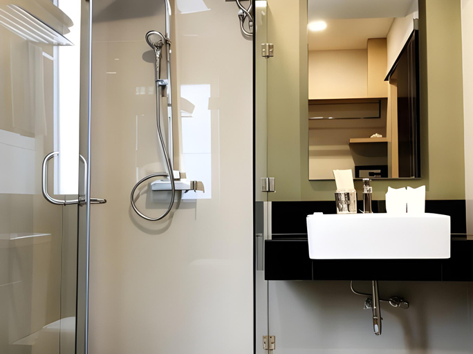 Bathroom 21