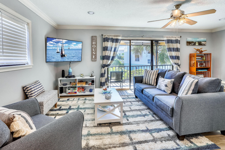 Others 4, Sea Shell 14 - Premier, Pinellas