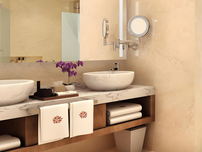 Bathroom 17