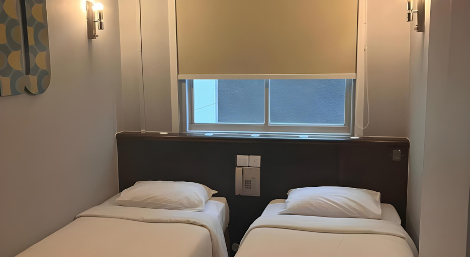Bedroom 21