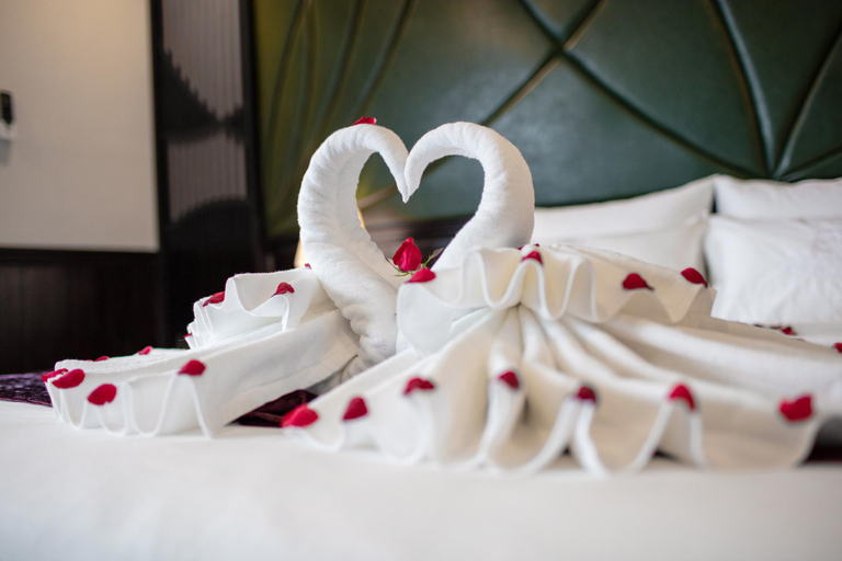 Bedroom 3, Peony Cruise managed by Big Bay Group, Hạ Long