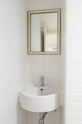 Bathroom 6