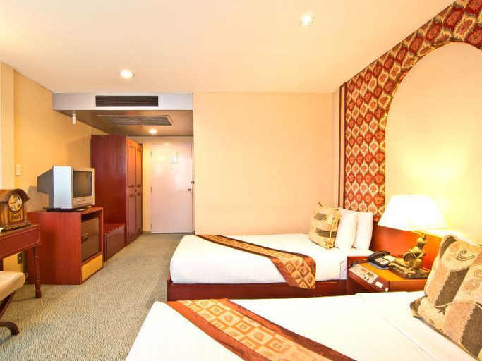 Bedroom 8