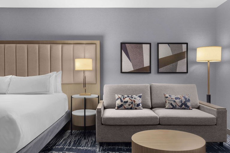 Bedroom 3, DoubleTree by Hilton Las Vegas Airport, Clark