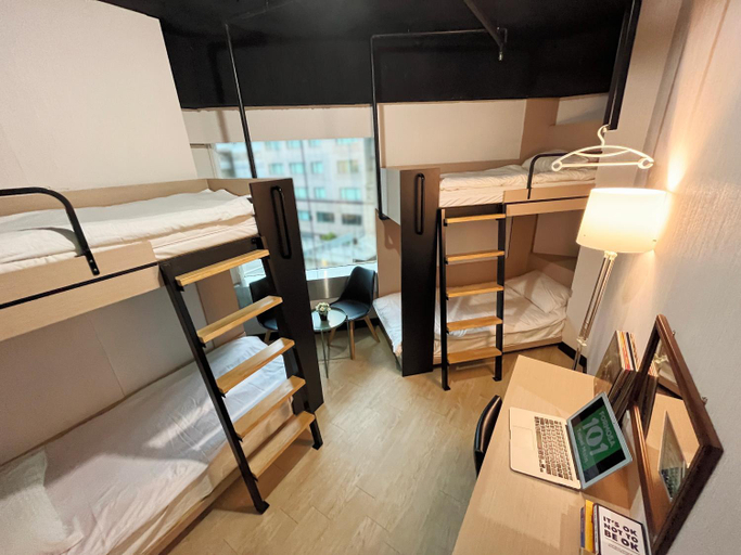 bedroom 25