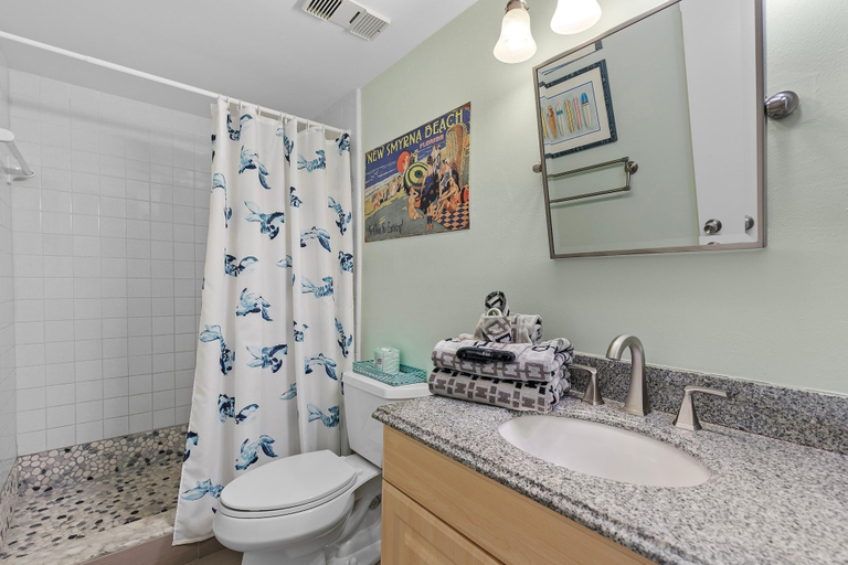 Bathroom 4, Shorehom by the Sea 51, Volusia