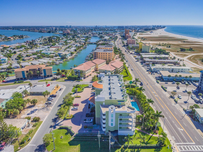 Exterior & Views 2, Crystal Palms 201, Pinellas
