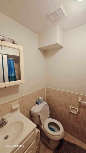 Bathroom 3, Divine Villa and Resort - 32 Evergreen, Newark