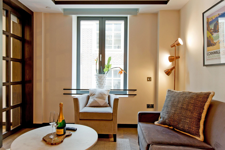 Others 4, 1-bed Executive Apt 310, London