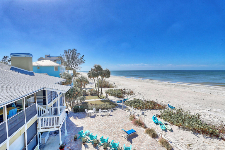 Exterior & Views 2, View West #1, Pinellas