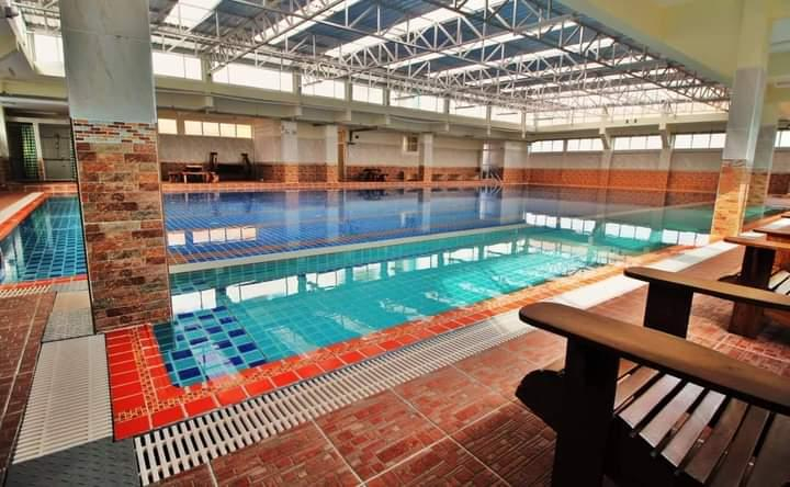 Swimming Pool 16