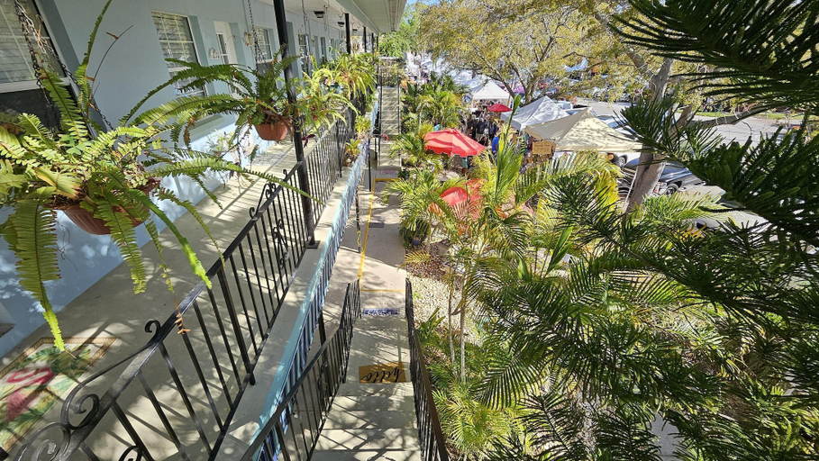 Others 4, Beach Quarters #2, Pinellas