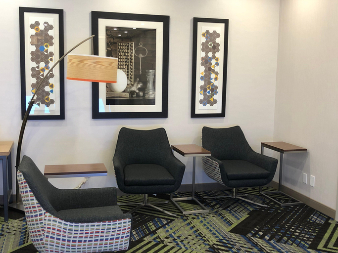 Public Area, Holiday Inn Express & Suites HALIFAX AIRPORT by IHG, Halifax