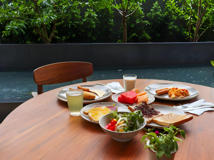 Food & Drinks 5, Seamira House, Hua Hin