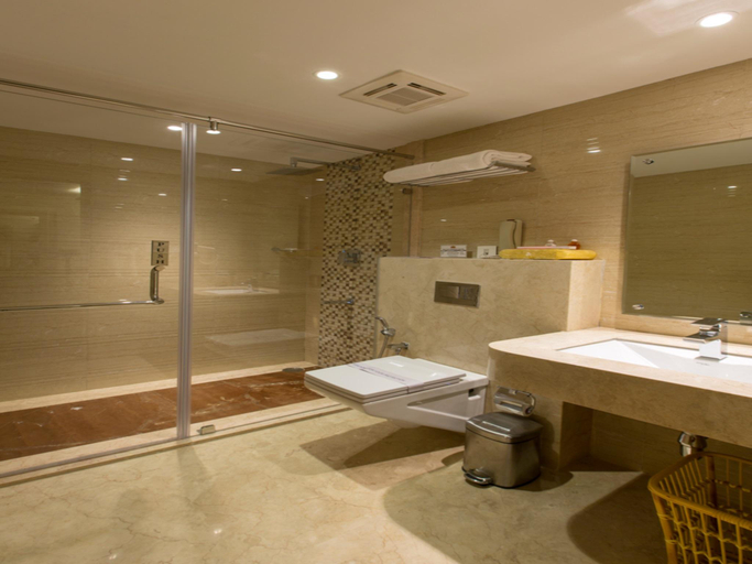Bathroom 5, Pai Viceroy, Chittoor