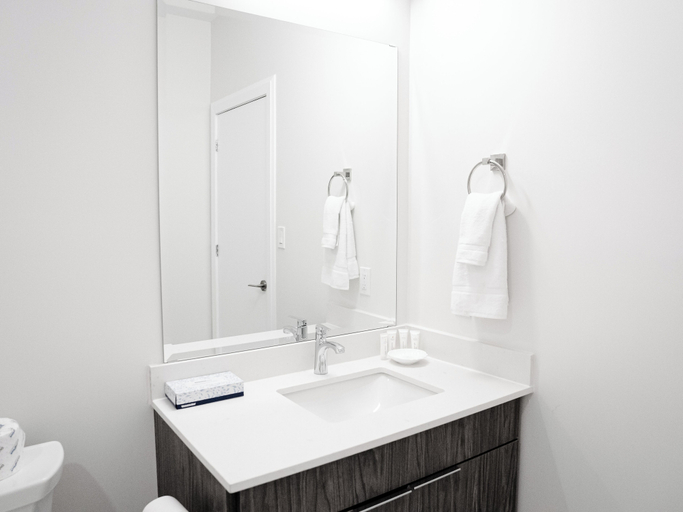 Others 4, Meadowvale Apartment Hotel, Toronto