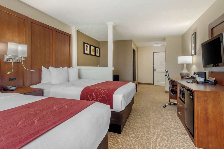 Bedroom 3, Comfort Suites Speedway - Kansas City, Kansas City