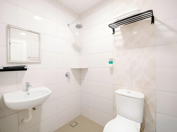 bathroom 5