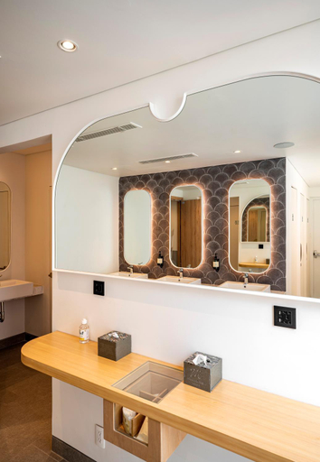 Bathroom 8