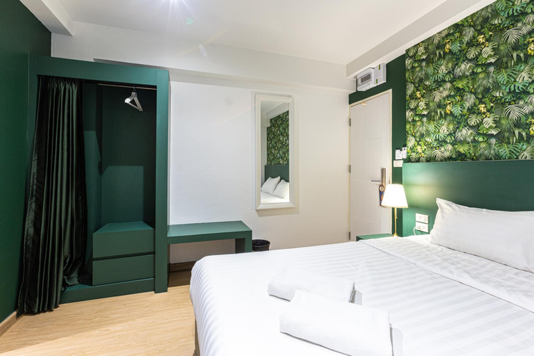 Bedroom 12