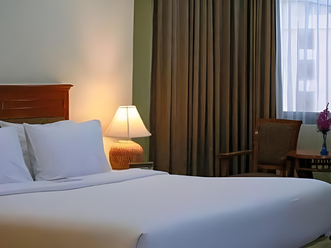 Bedroom 3, Star Convention Hotel (Star Hotel), Muang Rayong