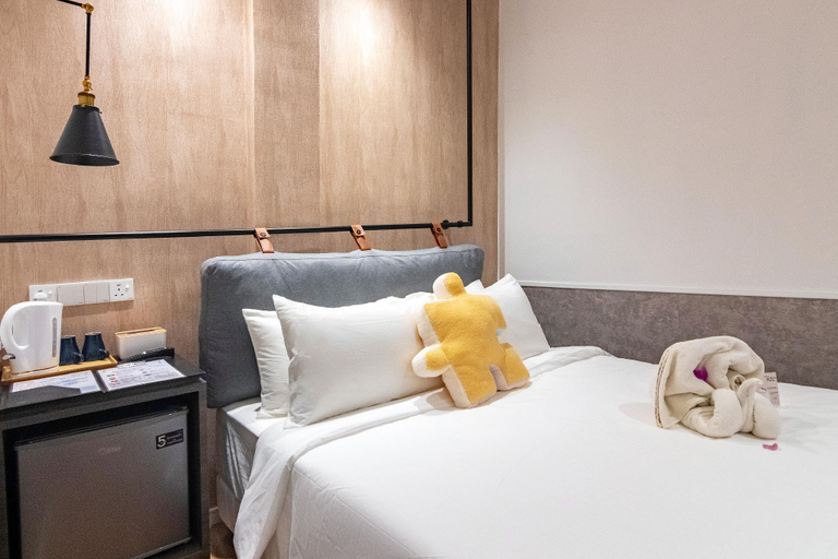 Bedroom 14