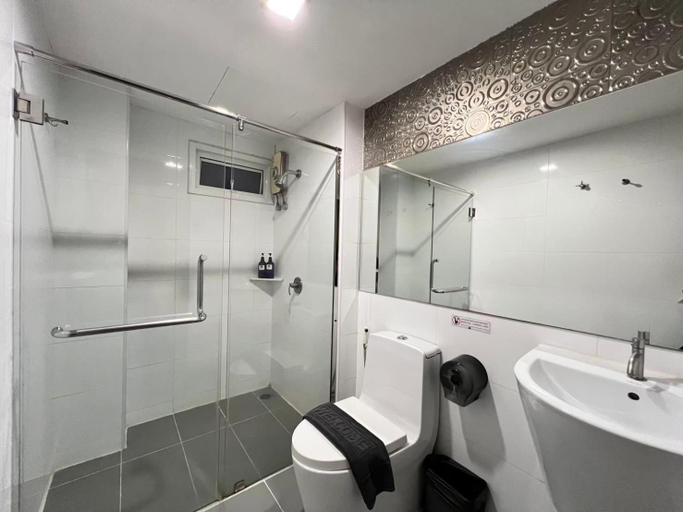 Bathroom 3