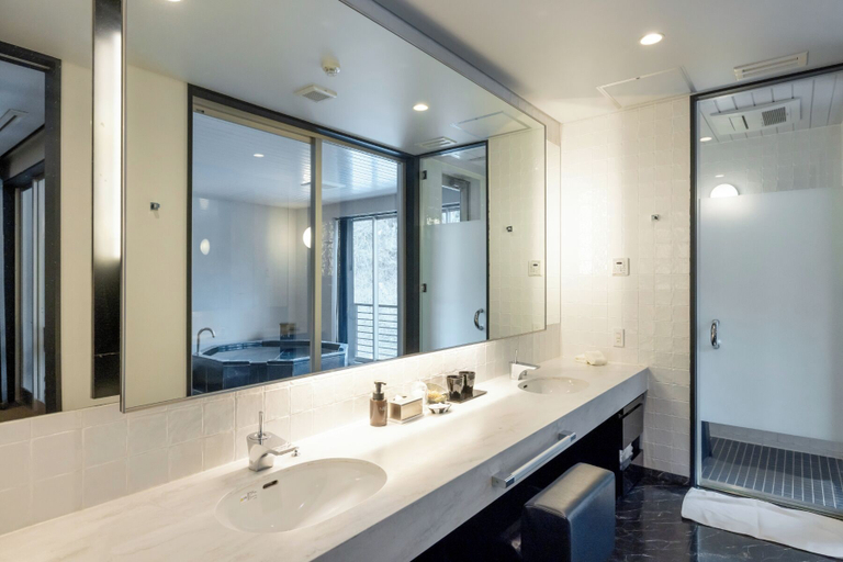 Bathroom 8