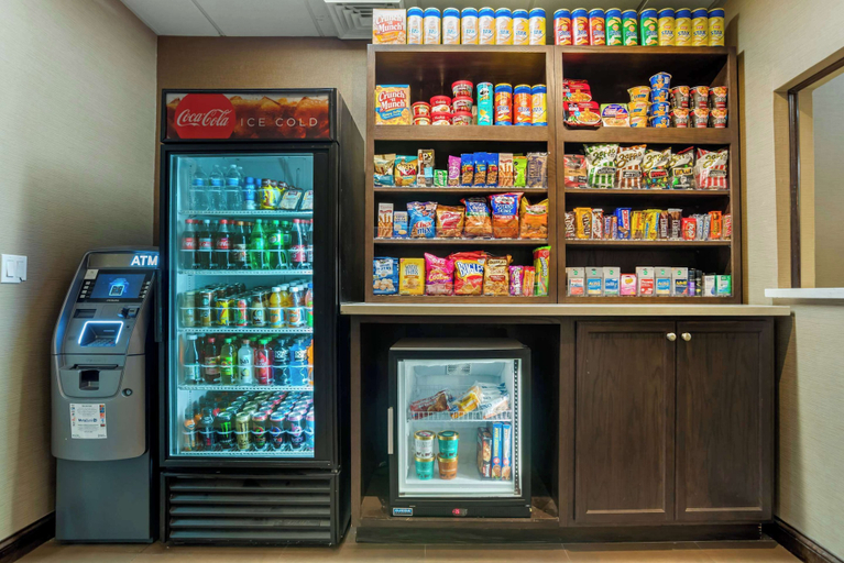 Food & Drinks 5, Comfort Suites Alexandria North, Rapides
