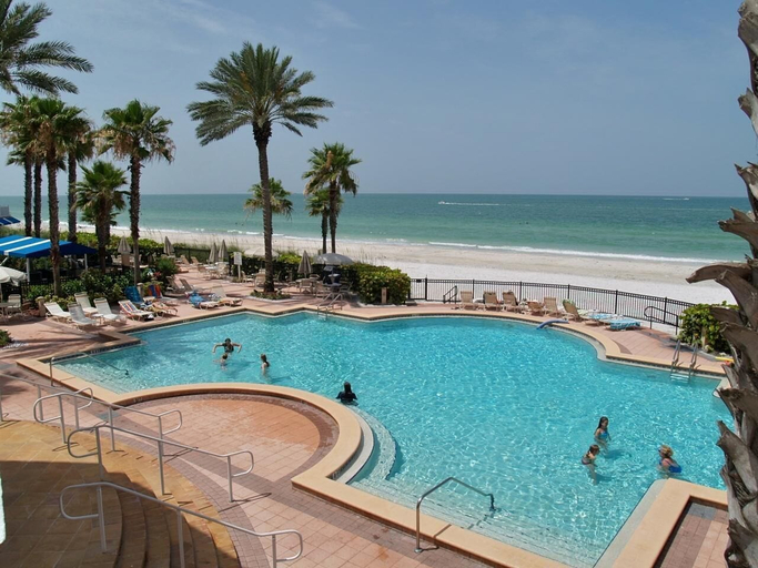 Sport & Beauty 3, Tides 6-563, Pinellas