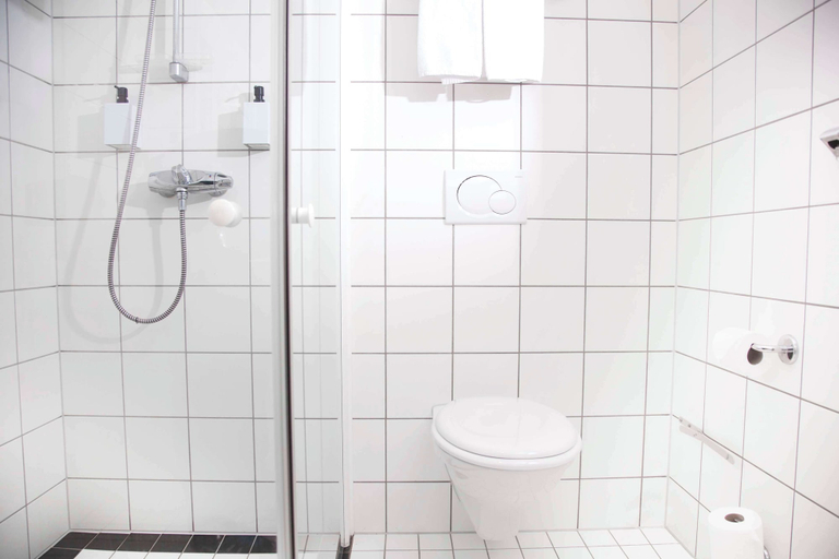 Bathroom 4, Scandic Karlstad City, Karlstad
