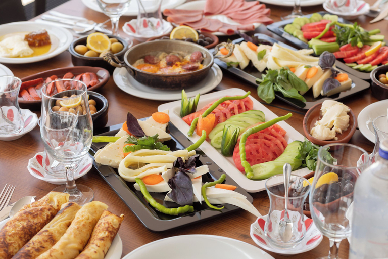 Food & Drinks 4, Akın Suit, Ayvalık