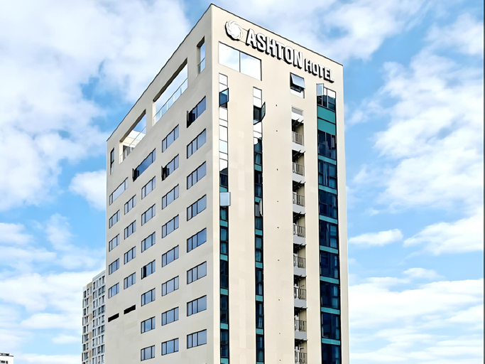 Exterior & Views 1, Ashton Hotel, Jung