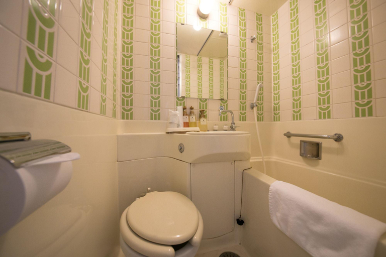 Bathroom 4, Heiwadai Hotel Arato, Fukuoka