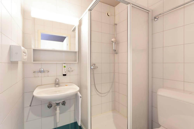 Bathroom 5, Jazz Hotel Ascona, Locarno