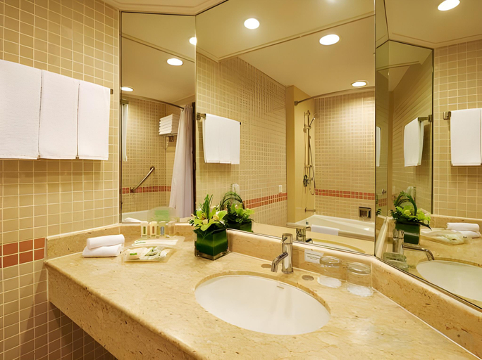 Bathroom 8