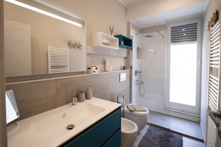 Bathroom 2, Casa Rattazzi by Wonderful Italy, Savona