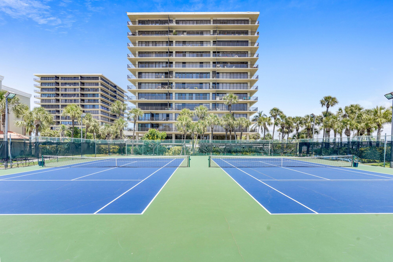 Exterior & Views 2, Land's End 11-203 Beach Front - Premier, Pinellas