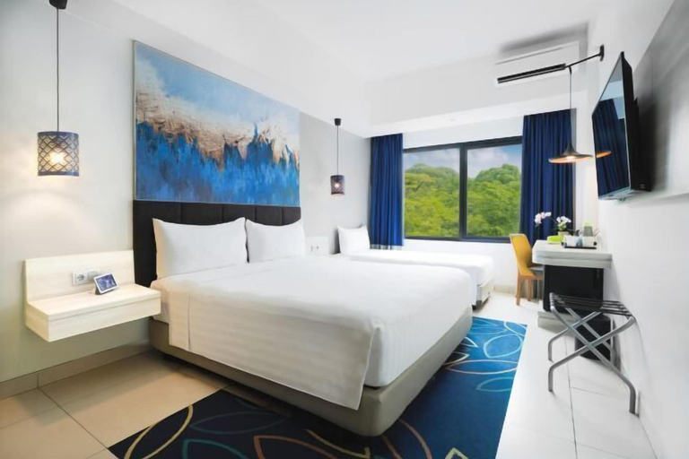 Bedroom 12