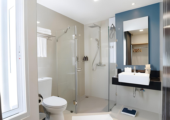 Bathroom 27