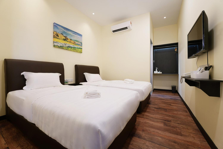 Bedroom 3, Hotel Le-Shore, Kuala Selangor