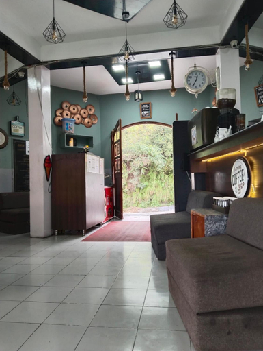 Public Area 2, Icebergs Hotel, Dehradun