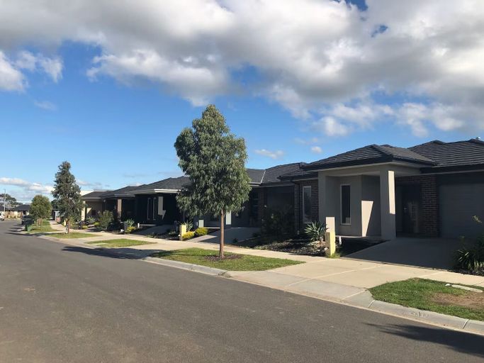 Exterior & Views 5, Serenity Home 9 by Hiverooms, Cardinia - Pakenham
