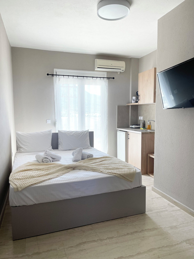 Bedroom 2, Fairytale Apartments, Epirus