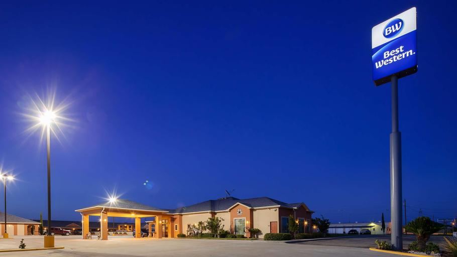 Exterior & Views 2, Best Western Windwood Inn & Suites, Duval
