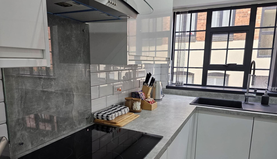 Others 5, Boutique Luxury Townhouse 3 Floors Designer Home, Birmingham
