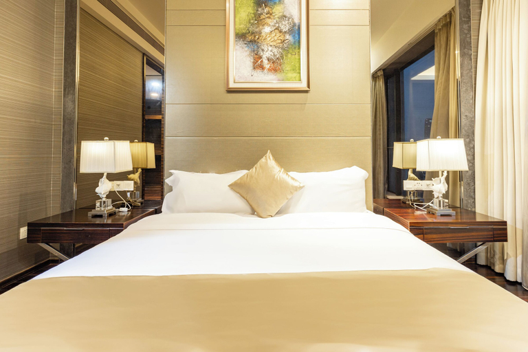 Bedroom 14