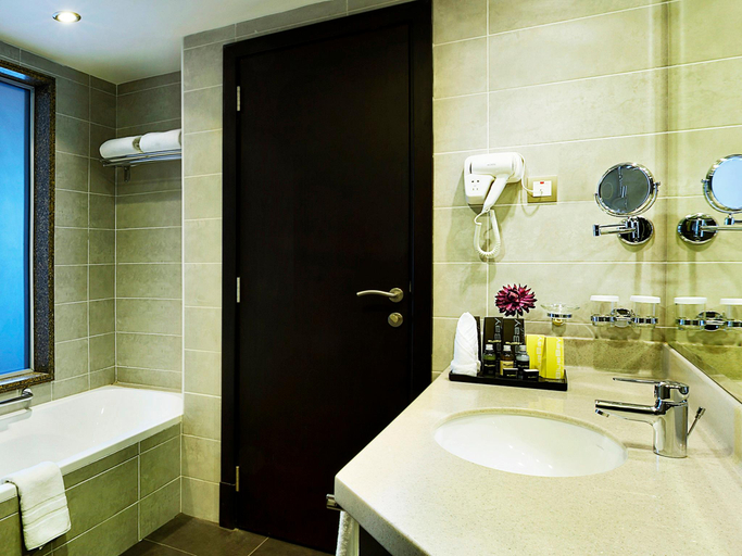 Bathroom 5, ARMADA AVENUE HOTEL, Dubai