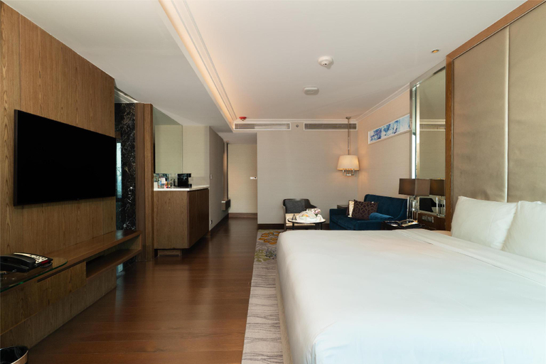 Bedroom 12